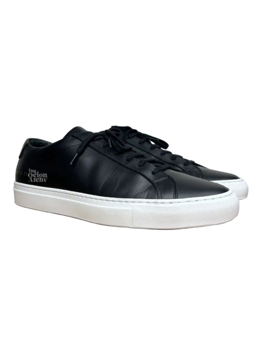 Size 10 Common Projects Achilles Low Leather Sneaker 'Black/White' Pre-Owned